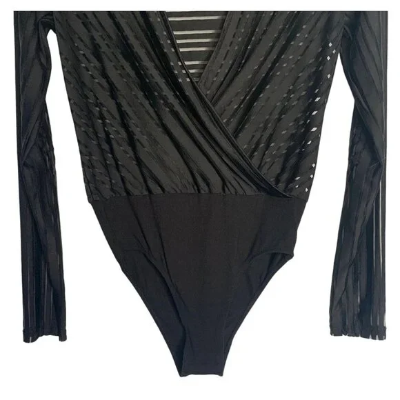 BARDOT From Aritzia Black Semi-Sheer Striped V-Neck Wrap Front Bodysuit Size 2 - Picture 5 of 7